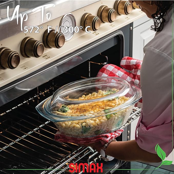 Simax Clear Oval Shaped Glass Casserole with Tight Fitting Lid ??Heat, Cold and Shock Proof ??Made in Europe ??Oven, Freezer and Dishwasher Safe ??3 Quart (Plus 1.4 Quart Lid) Glass Baking Dish