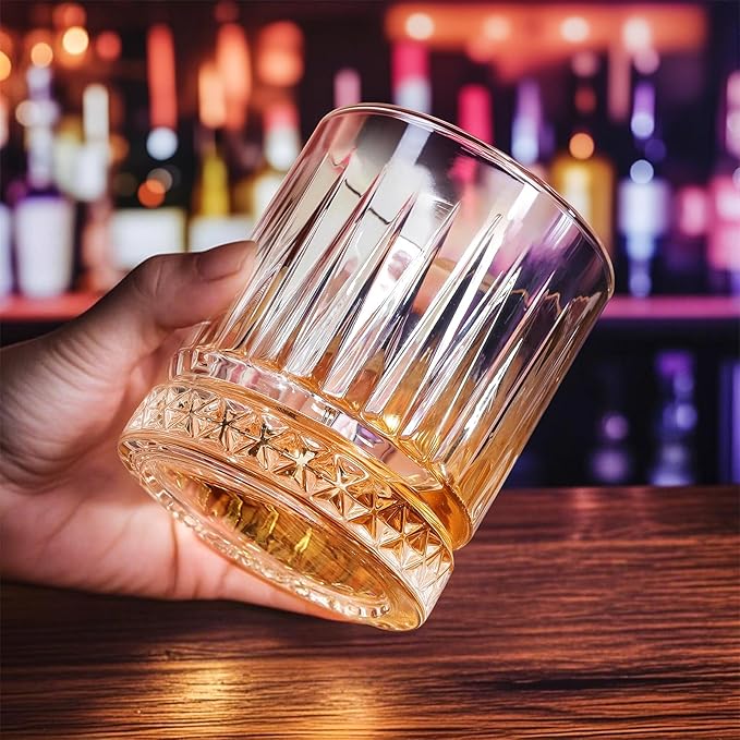 Whiskey Glass Set of 4ï¼?2 oz Bourbon Glass, Lead-Free Crystal Old Fashioned Glass Set, Suitable for Scotch Whisky, Cocktails, Home Bar Parties, Unique Gift for Men and Women