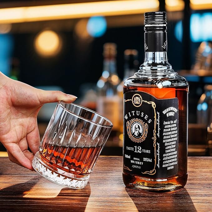Whiskey Glass Set of 4ï¼?2 oz Bourbon Glass, Lead-Free Crystal Old Fashioned Glass Set, Suitable for Scotch Whisky, Cocktails, Home Bar Parties, Unique Gift for Men and Women