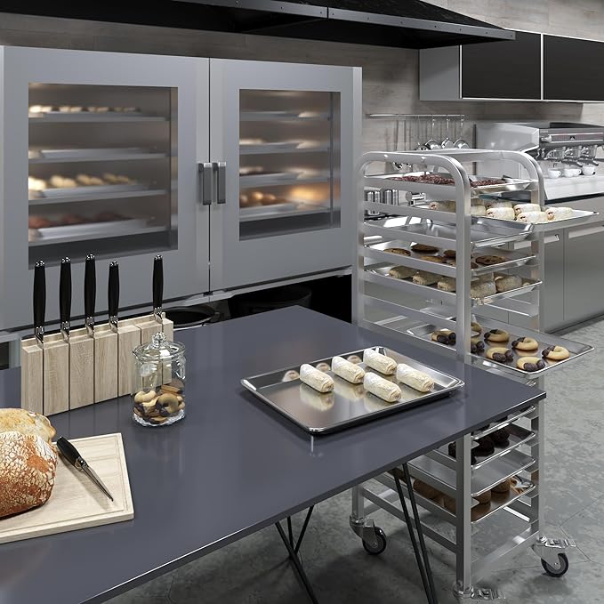 13 in. x 18 in. 19 Gauge Half Size Aluminum Bun. / Sheet Pan. Pack of 12