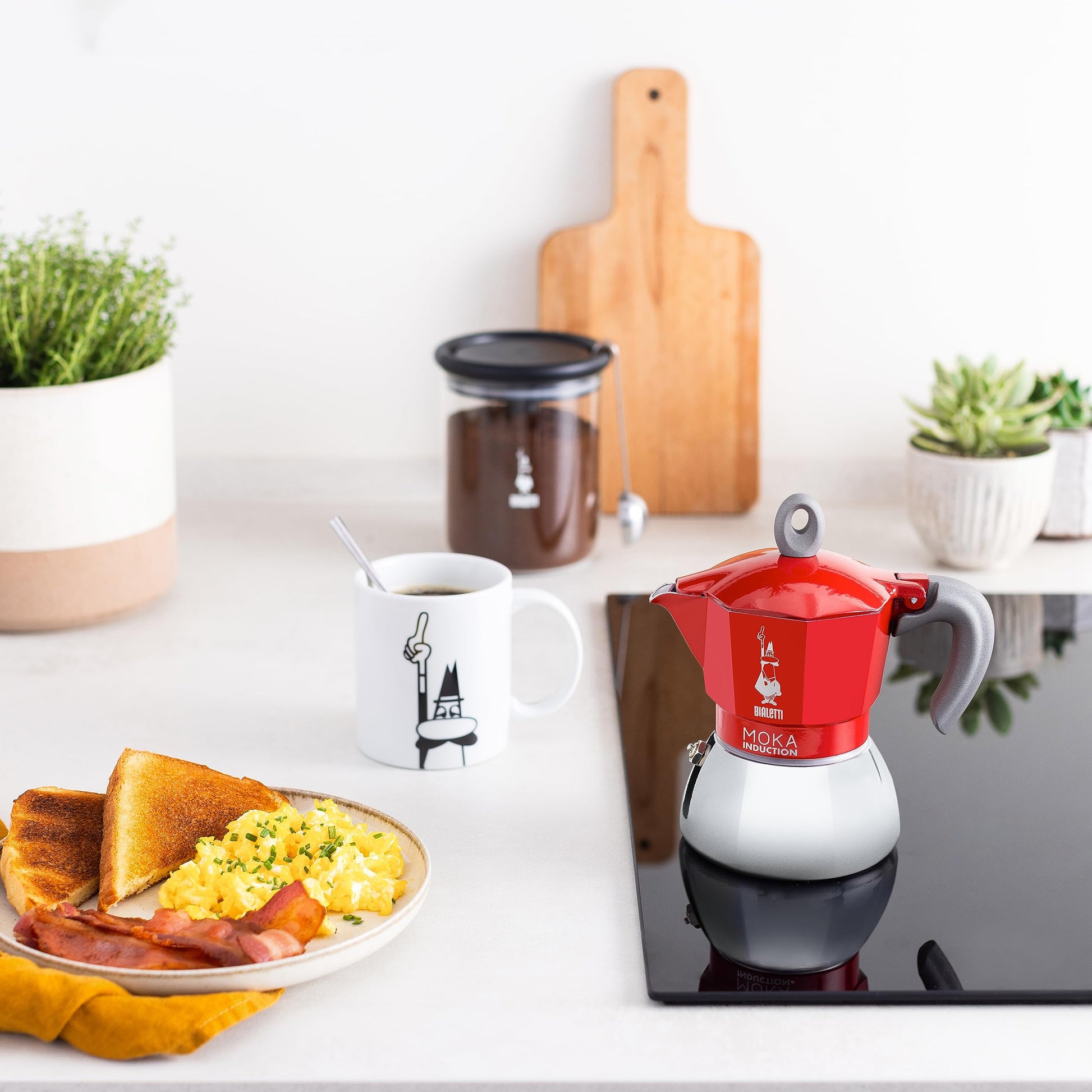 Bialetti - Moka Induction, Moka Pot, Suitable for all Types of Hobs, 4 Cups Espresso (5.7 Oz), Red