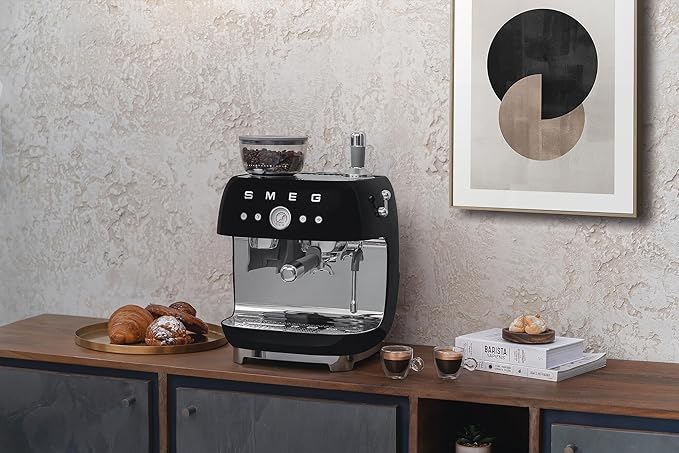 Smeg Semi-Automatic Espresso Machine (Black)