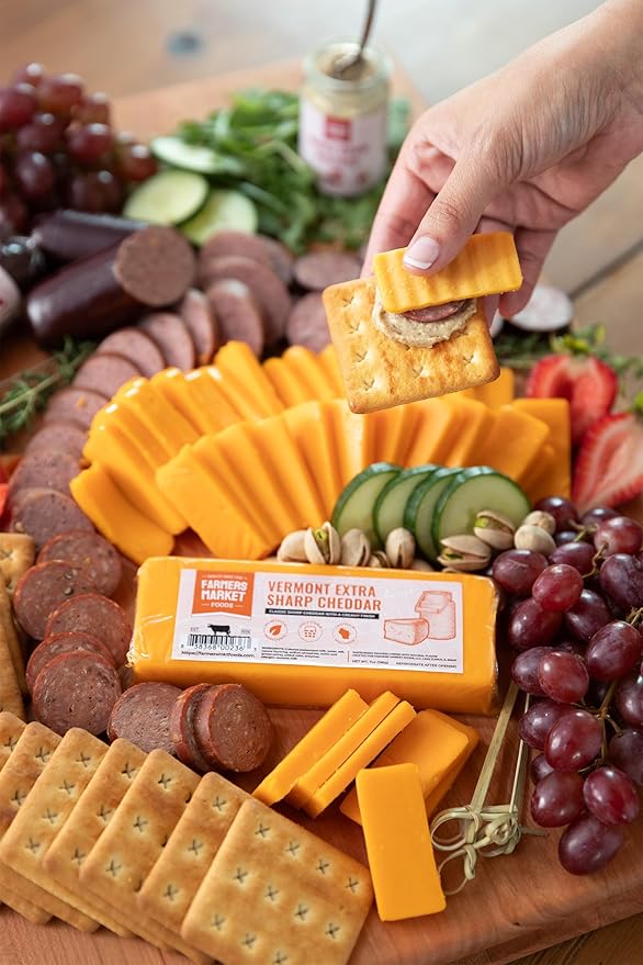 Farmers Market, Gluten Free, Keto, Paleo, Low Sodium, Zero Sugar, Wisconsin Cheese Gift Sets, 1-Pack, Garlic Herb White Cheddar