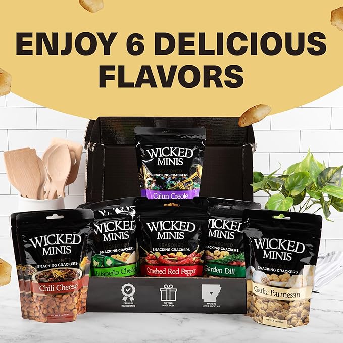 Wicked Minis Soup & Oyster Crackers - Saltine & Salted Flavored Mini Puffed Soup, Savory Snacking Mix, Seasoned Croutons Salad Toppers, Crackers for Chili 6oz (Cajun Creole, Pack of 3)