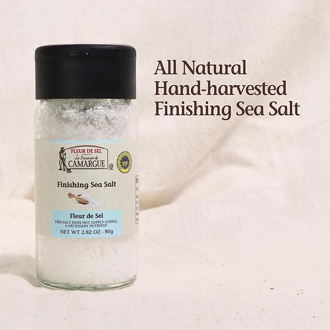 Le Saunier de Camargue Fleur de Sel – Original French Sea Salt Finishing Salt – Gourmet Hand-Harvested Flaky Salt in Glass Shaker – 80g
