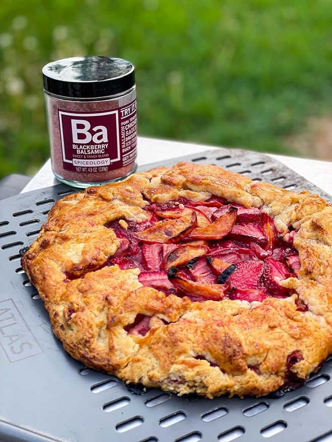 Spiceology ??Blackberry Balsamic Seasoning ??Sweet and Tangy Spice Blend with Blackberry and Balsamic Vinegar ??Ideal for Chicken, Pork, Duck, and Lamb ??4.9 oz