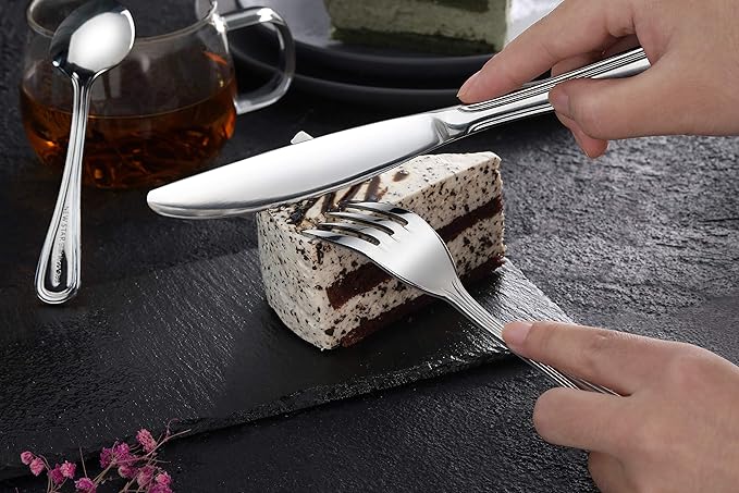 New Star Foodservice 58123 Slimline Pattern, 18/0 Stainless Steel, Dinner/Dessert Spoon, 7.25-Inch, Set of 12