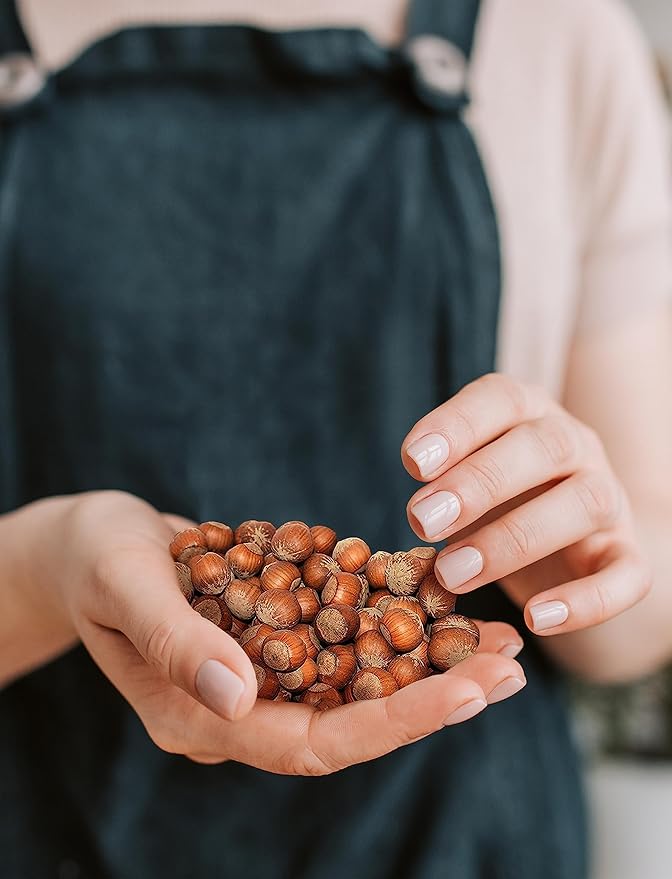 Anna and Sarah Large Oregon Hazelnuts in Shell, 5 Lbs