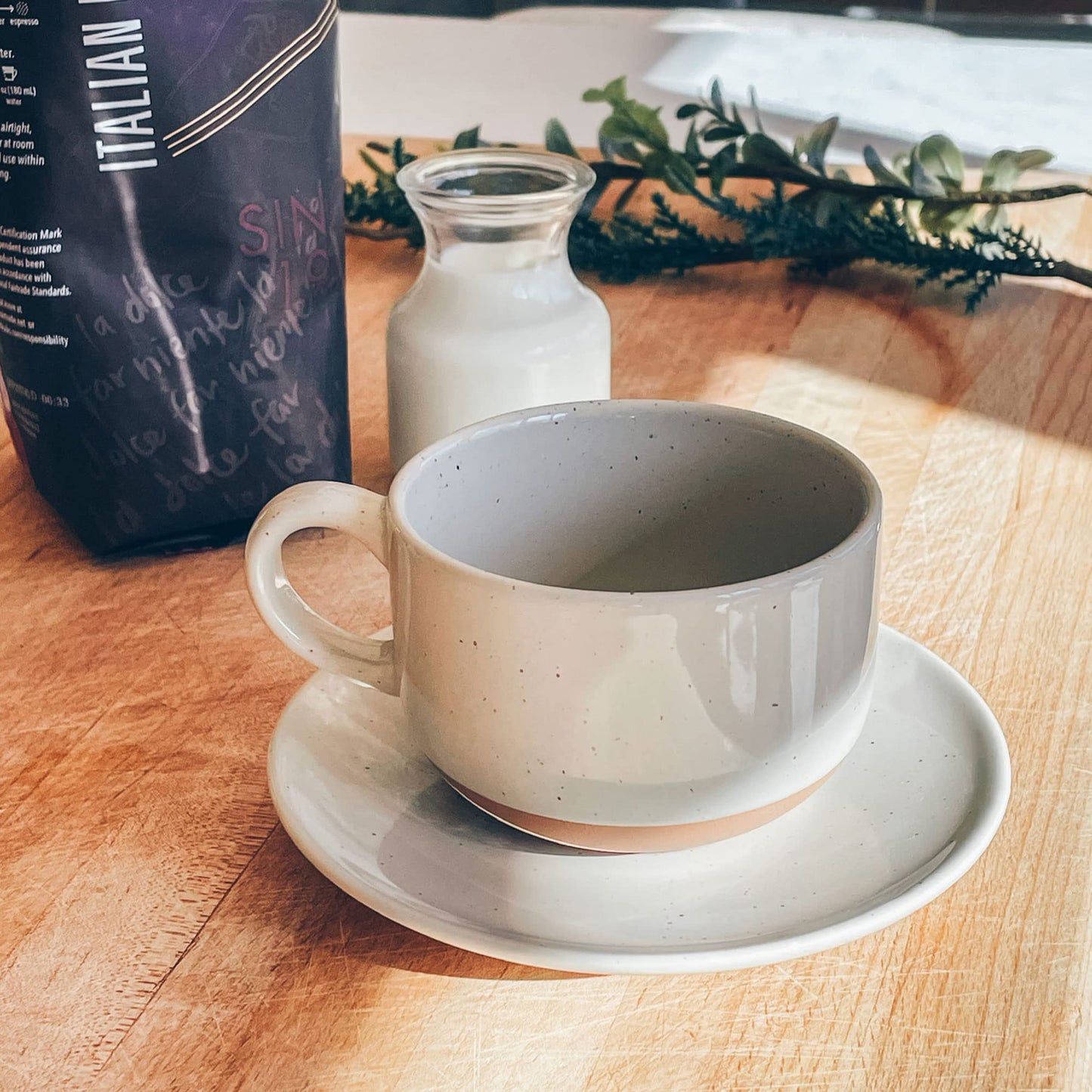 Mora Ceramics 8oz Cappuccino Mug Set of 4 - Ceramic Coffee Cups with Saucers - Microwave and