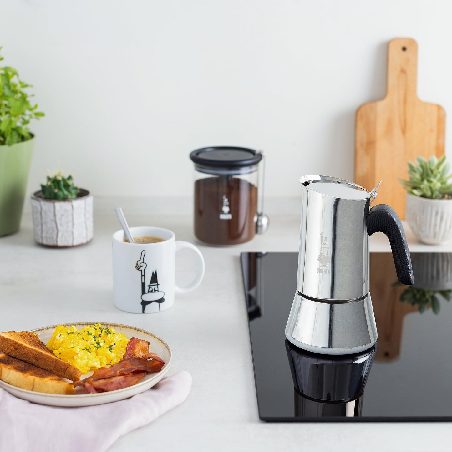 Bialetti - New Venus Induction, Stovetop Coffee Maker, Suitable for all Types of Hobs, Stainless