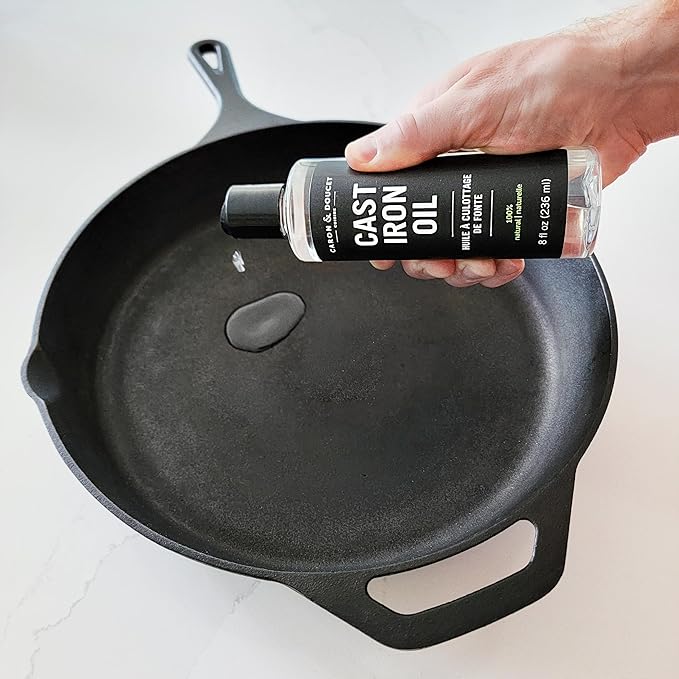 CARON & DOUCET - Cast Iron Seasoning & Cleaning Oil | 100% Plant-Based & Food Grade! | Best for Seasoning, Restoring, Curing and Care (8oz)