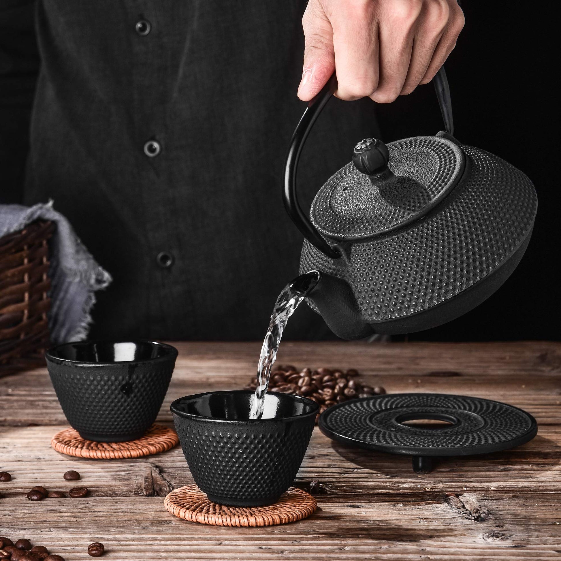 Velaze Cast Iron Teapot Set with Infuser,Japanese Style,2 Cups,700ML,23oz