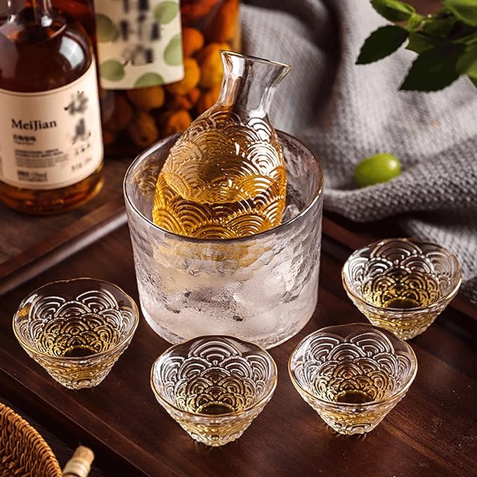 Glass Sake Set, Clear Glass Sake Bottle Set Including 1 Warming Mug, 1 Sake Pot, 4 Sake Cups, Sake Set Hot Sake or Iced Sake for Sake Lovers