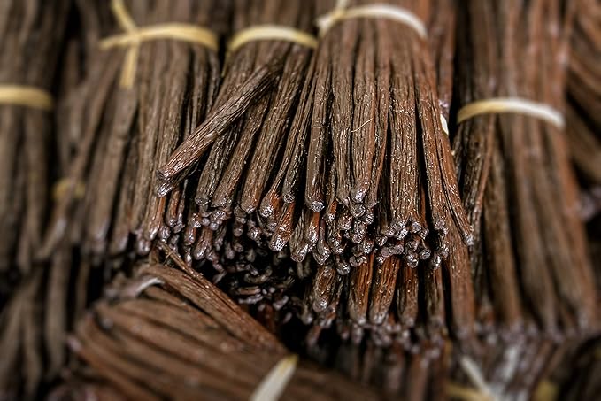 25 Organic Madagascar Vanilla Beans. Whole Grade A Vanilla Pods for Vanilla Extract and Baking
