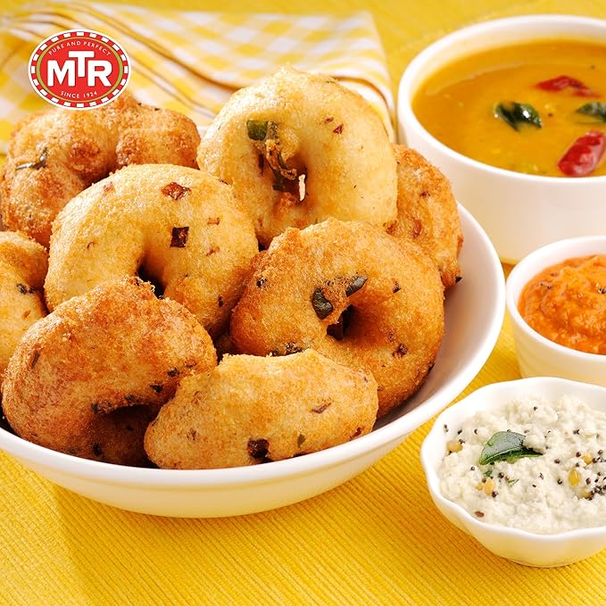 MTR Instant Vada Mix - Ready to Cook Authentic Indian Breakfast, Lunch, Dinner or Snack Meal - No Added Preservatives - A Quick & Easy Recipe Suitable for Vegetarians - (200g, Pack of 6)