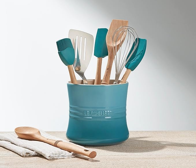 Le Creuset Silicone Craft Series Basting Brush, 10 1/2" x 2 1/8", Caribbean