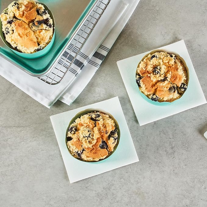 Panificio 10 Ounce Cupcake Wrappers, 200 Scalloped Baking Cups - Oven-Ready, Greaseproof, Turquoise Paper Cupcake Liners, Disposable, For Birthdays, Baby Showers, Or Weddings - Restaurantware