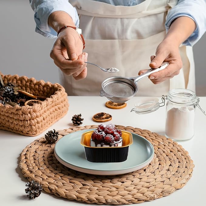 Aoriher 150 Pieces 10 oz Mini Cake Pans with Lids Aluminum Foil Baking Cups Square Disposable 4" x 4" Large Cupcake Cups Baking Tins for Kitchen Brownie Pudding Desserts Holders(Black, Gold)