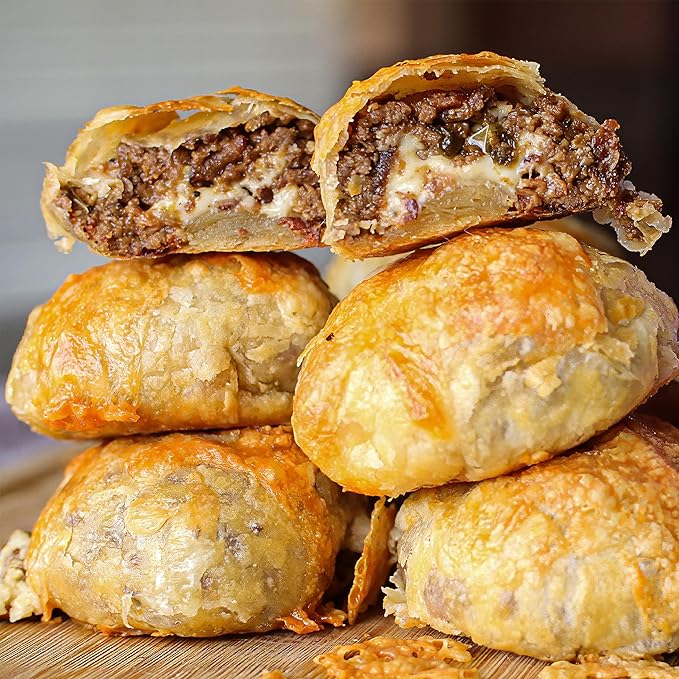 Fire & Smoke Burger Royale Burger Seasoning | BBQ Rub for Smoking and Grilling Meat | Beef, Pork, Chicken, Turkey, Veggie | BBQ Rubs and Spices | Brown Sugar, Smoked Salt, Garlic, Black Pepper | Large (2-Pack)