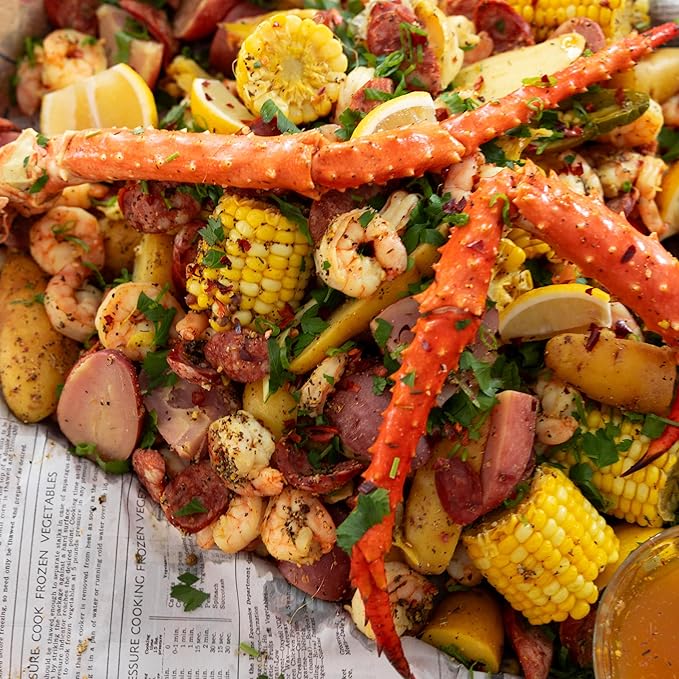 Spiceology - Pink Peppercorn Lemon Thyme - Use On: Chicken, Salmon, Shrimp, Potatoes, Butter, Vegetables, Salad Dressing - Lemon Pepper Seasoning - Vegetable Seasoning - Spices and Seasonings - 20 oz