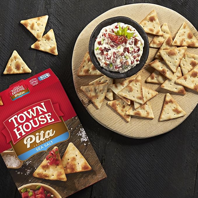 Town House Pita Crackers, Oven Baked, Lunch Snacks, Sea Salt (4 Boxes)