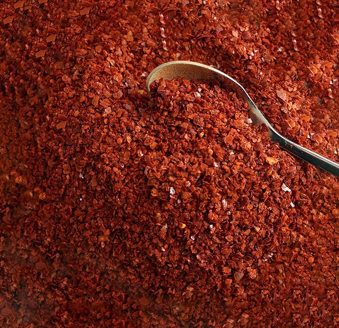 Spiceology ??Gochugaru Korean Chile Flake ??Mild, Fruity & Smoky Red Chili Flakes for Kimchi, Korean BBQ, Soups & Stir-Frys ??Fresh-Ground, Chef-Quality ??12 oz
