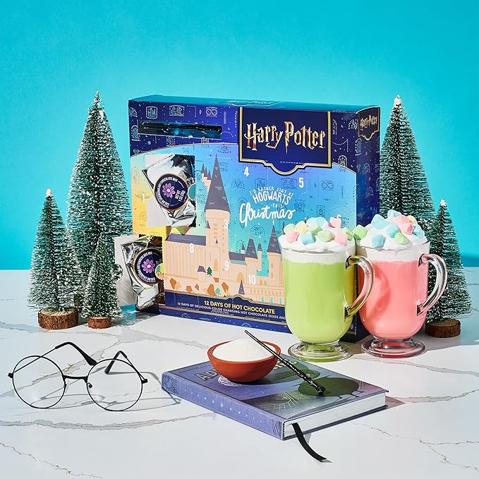 HARRY POTTER 12 Days of Hot Chocolate, Includes 12 Color-Changing Hot Chocolate Mixes in 4 Colors and 1 Stir Wand, Officially Licensed, Advent Calendar 2025