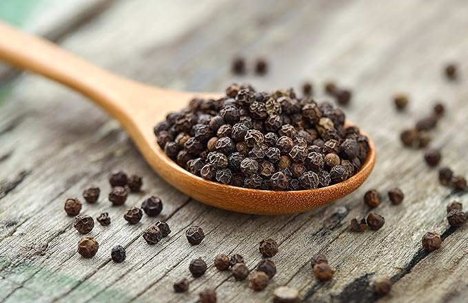 Organic Whole Black Peppercorns for Grinder Refill - 16 oz / 1 lb, Premium Whole Black Pepper Packed Fresh, Aromatic and Flavourful Spice, Non-GMO, Fair Trade