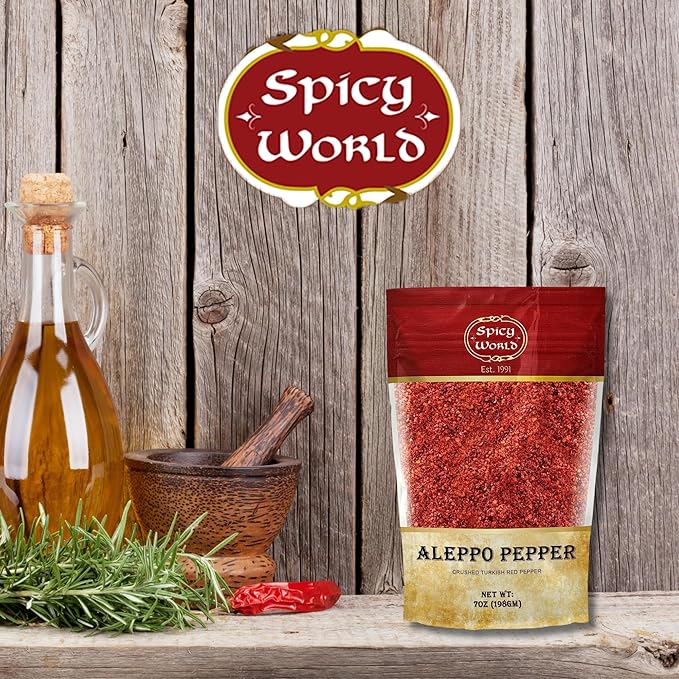 Spicy World Aleppo Pepper Flakes 7 oz | Authentic Turkish Chili Spice for Exquisite Heat & Flavor | Premium Crushed Chili Pepper from Halaby Region | Popular in Turkish & Middle Eastern cooking