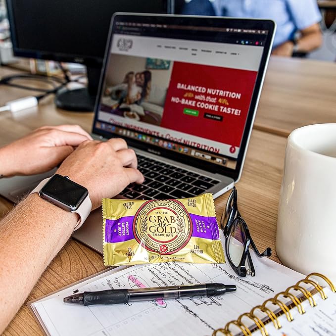 GRAB THE GOLD Snack Bars, Peanut Butter & Jelly (14 Bars - Amazon Exclusive) 11g Plant-Based Protein, Made w/Organic Oats & Cranberries, Whole Food Bars, Gluten Free - Vegan - High Fiber - Dairy Free??,<div>